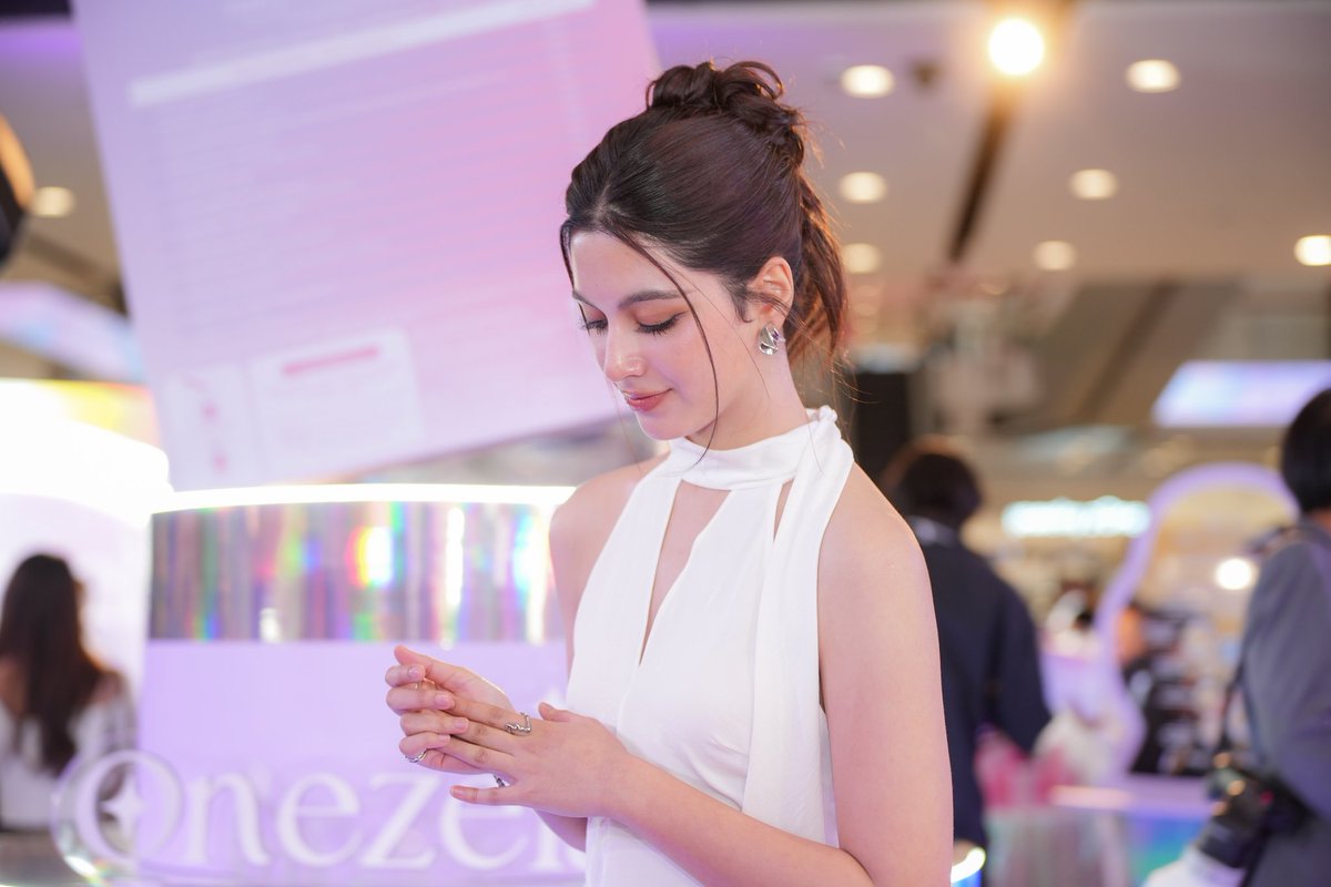 domajangdes's tweet image. กำลังใจของฉัน กำลังมีความสุขอยู่ 💓🐱🤏🏻

#shellybenda #pundao
#shellypundao