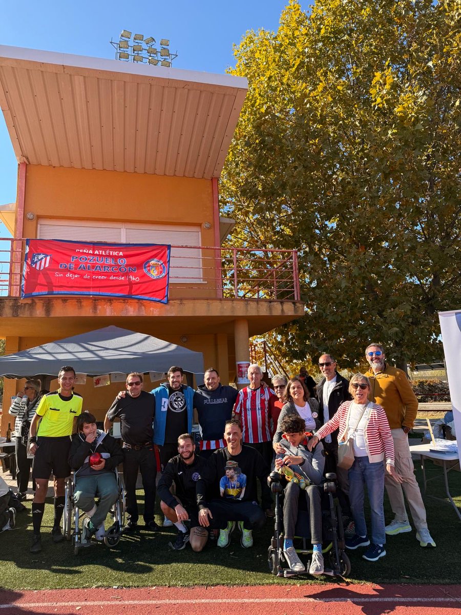 ATMPozuelo's tweet image. Nos alegra poder anunciar que en nuestro I torneo de fútbol 7 solidario en beneficio de #Iqsec2 se logro recaudar 4200€. Muchas gracias a las empresas, peñas, equipos, individuales que habéis aportado.

Esta misma mañana ya han sido transferidos

¡Porque luchan como herman@s!