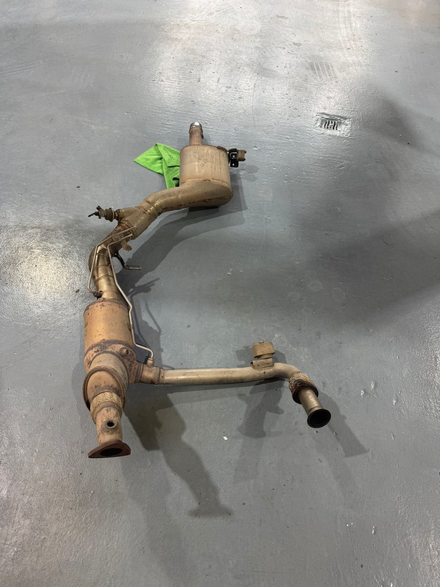 Lawrence Whittaker tweet media