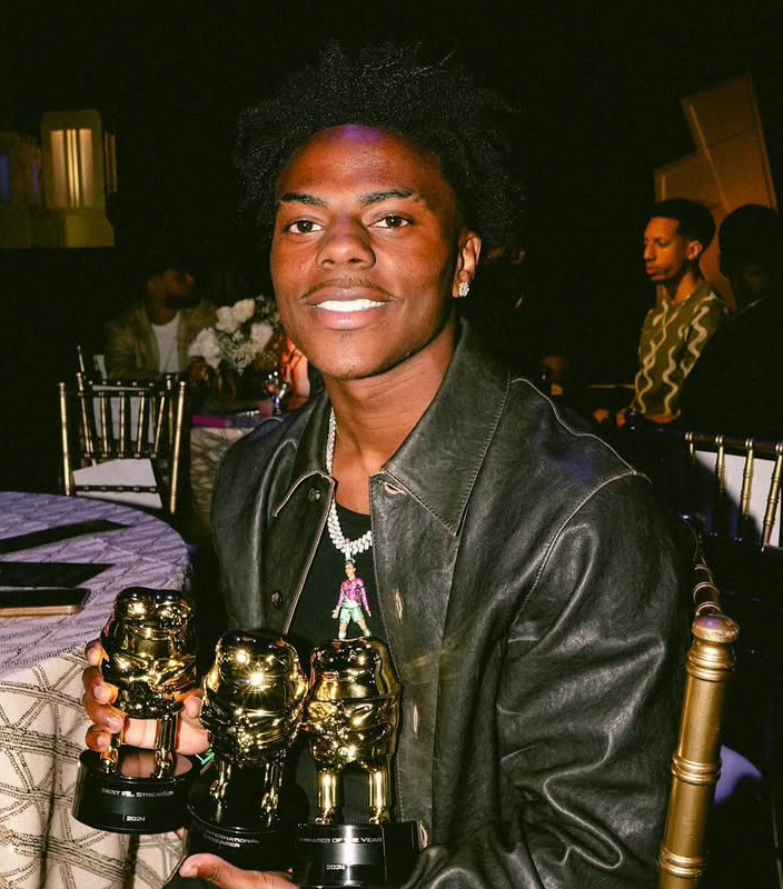 Dexerto's tweet image. IShowSpeed has won the Streamer of the Year award at the 2025 Esports Awards