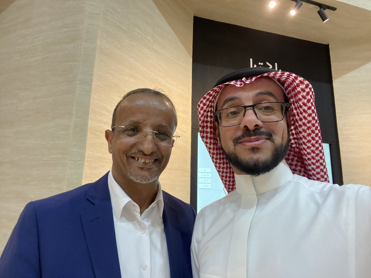 SaudIbnAli61438's tweet image. تشرفت في  #ستي_سكيب  بمقابلة عراب الهندسة الانشائية المهندس عبدالغني الجند @ssrrr22 شكرا مهندسنا على جهودك واثراءك ونلتقي بك على خير