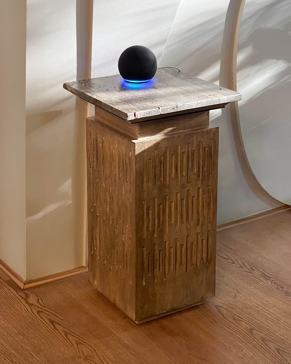myhomecanvas's tweet image. This side table blends a rugged stone top with a beautifully carved wooden base, a perfect mix of texture and craftsmanship. 

Captured in warm light with soft shadows, the scene highlights its earthy elegance and simple, natural charm. ✨
#sidetable #homecanvas