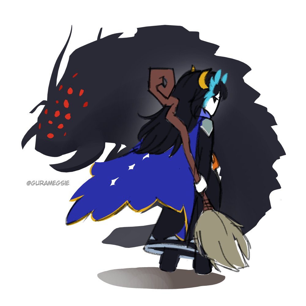 Megs1e's tweet image. King and queen