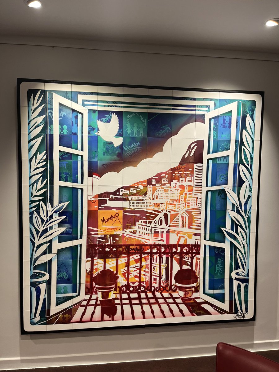 🎨Le @CoE met à l’honneur «Ode à la liberté» de Mr OneTeas🇲🇨 dans son podcast L’Atelier de l’🇪🇺
🎙️«Fenêtre sur les droits de l’homme» est à écouter ici➡️ shorturl.at/9YGwa 
🖼️Offerte par🇲🇨, cette œuvre participative rend hommage à la liberté, à la paix et aux droits humains