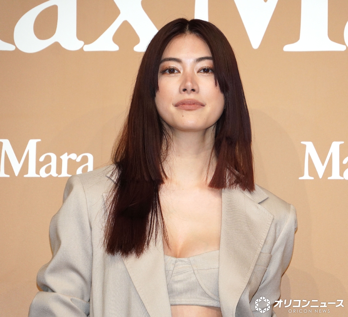 森星、クールエレガンスな装いで “美スタイル”披露❗️ 「こだわりを
