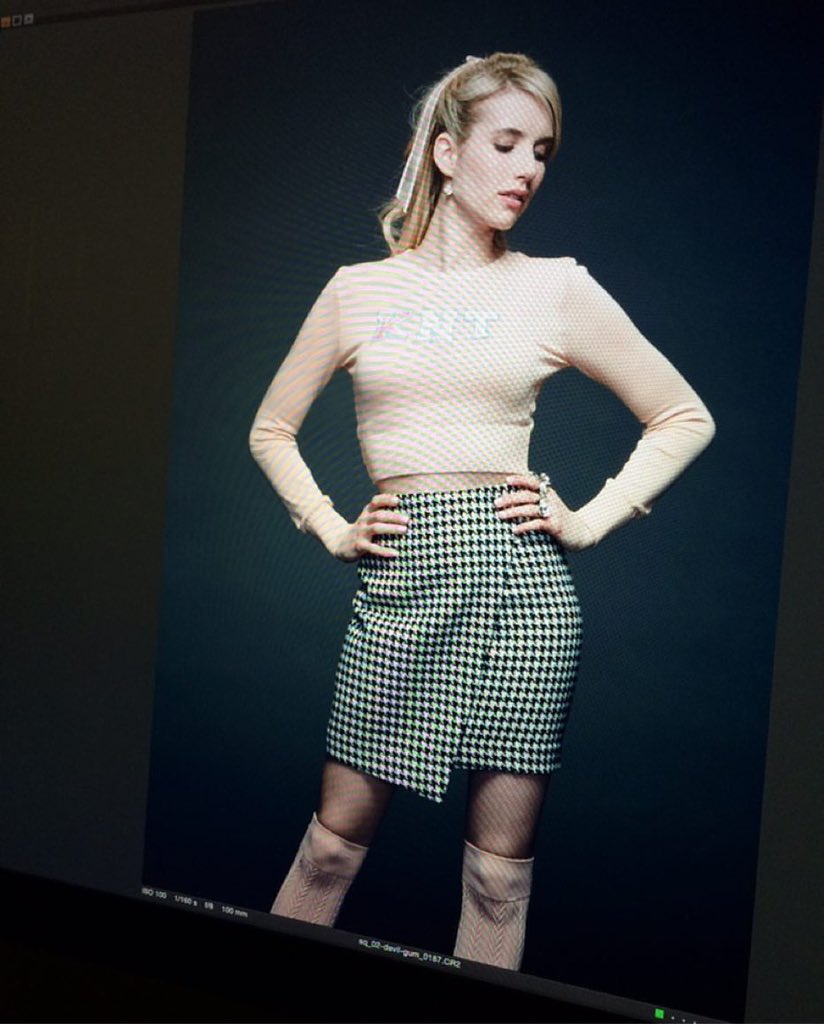 erobertsfiles's tweet photo. Long live Chanel https://t.co/6RUi1juF4o