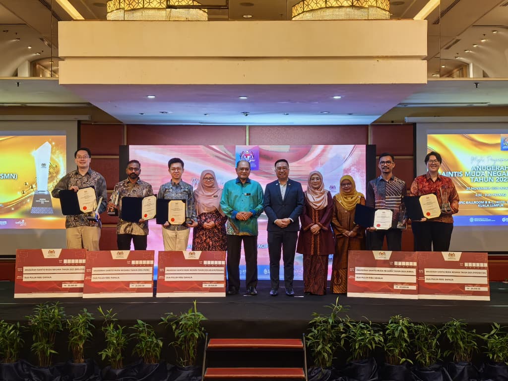 BERNAMA RADIO tweet media