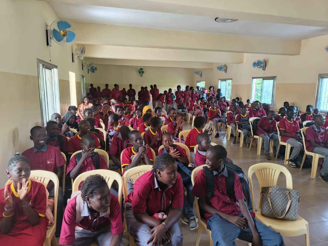 Élection pour la Présidence du Gouvernement Scolaire 😇 au collège Écoles Pies Sokone