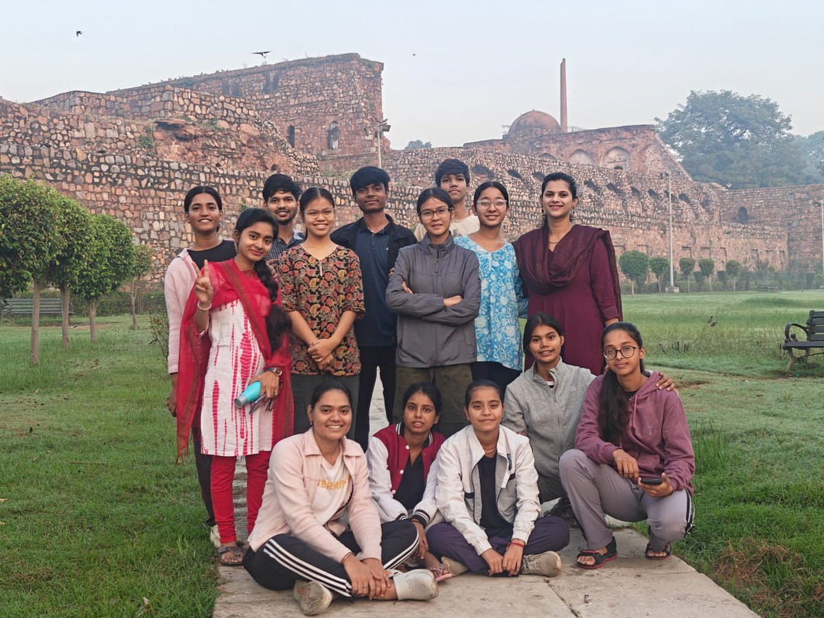 HofNgo's tweet photo. HOF, in collaboration with Oasis under the Mishal Project, is conducting a Life Skills and Problem-Solving Training Programme for youth.
The initiative aims to empower young individuals to navigate real-life challenges with confidence, resilience, and emotional intelligence. https://t.co/QzJkDMzc9L