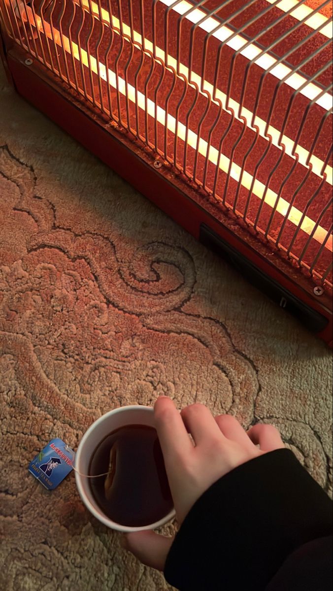 HmryLtyft's tweet image. عليك اخاف لاتبرد ويزعل جونا ويثير
تعال واحطب ضلوعي ما دامي رمثك وسمرك ..❣️🥰