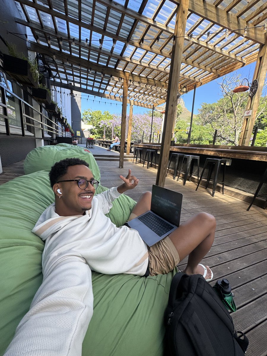 Leo OnChain tweet media