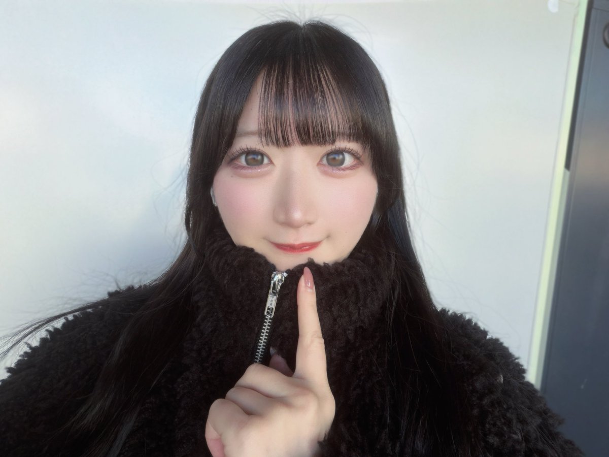 Tsumugi_8bit's tweet image. スーパードライアイにより冬季は常時眼球うるおい女なので、屋外自撮りは目の中までモザイクかけざるを得ない