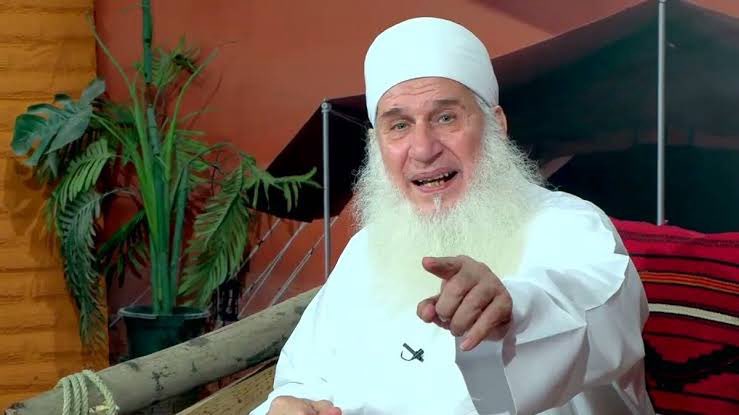 ما كلام منطقي يا جدعان 
مازنجر اصلا كان مدور افروديت عماله تضرب صواريخ من مناطق لا  داعي لذكرها