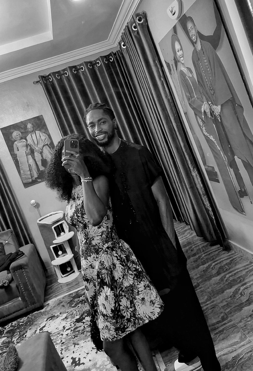 ObaDeleke's tweet image. Happy Thursday 💛🖤