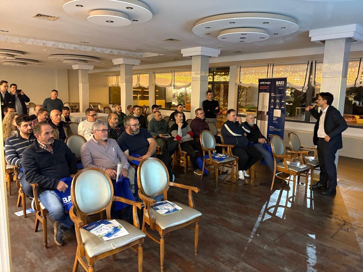 FERRECAL_SA's tweet image. 📆 El viernes tuvimos en FERRECAL BOIRO la presentación de novedades de producto de @BAXI_es.

🟠 Los asistentes conocieron sus innovadoras propuestas y detalles sobre su funcionamiento, avances y ventajas.

#fontanero #calefacción #reformas #Galicia #fontanería #climatización