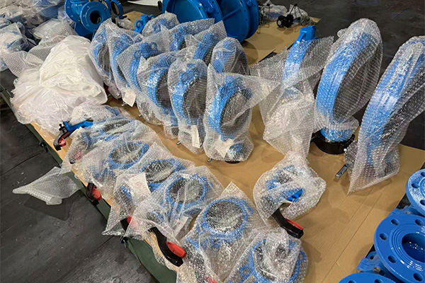 LolaWu53822520's tweet image. From the factory floor to the project site! 🚚 The third shipment for our 2.5tph turnkey sulphonation project in North Africa is being prepared for departure.

This is partnership in action. #Turnkey Sulphonation Solution #ProjectDelivery #CustomerSuccess