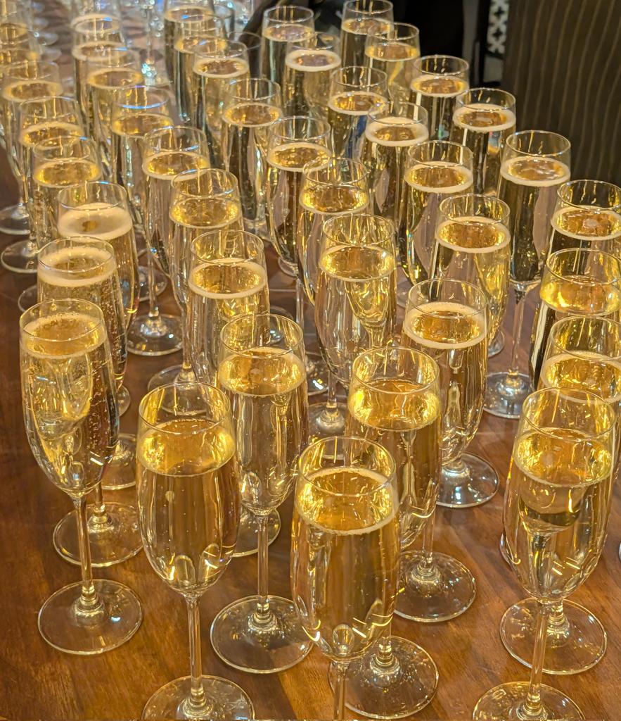 Anthony Paul Associates (APA) tweet media