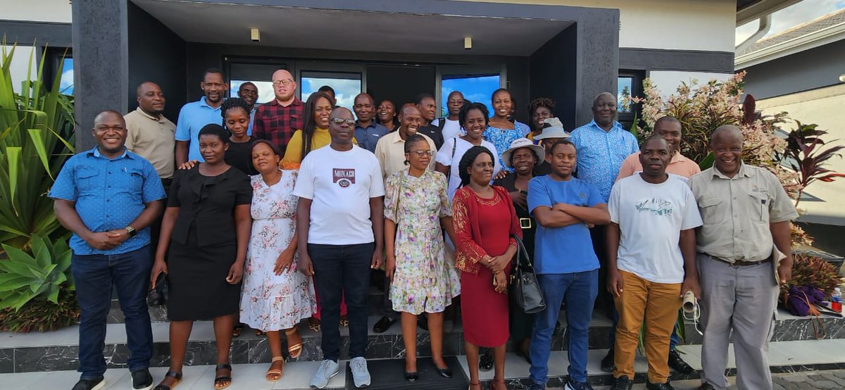 Enock🇿🇼🤝🇬🇧 tweet media