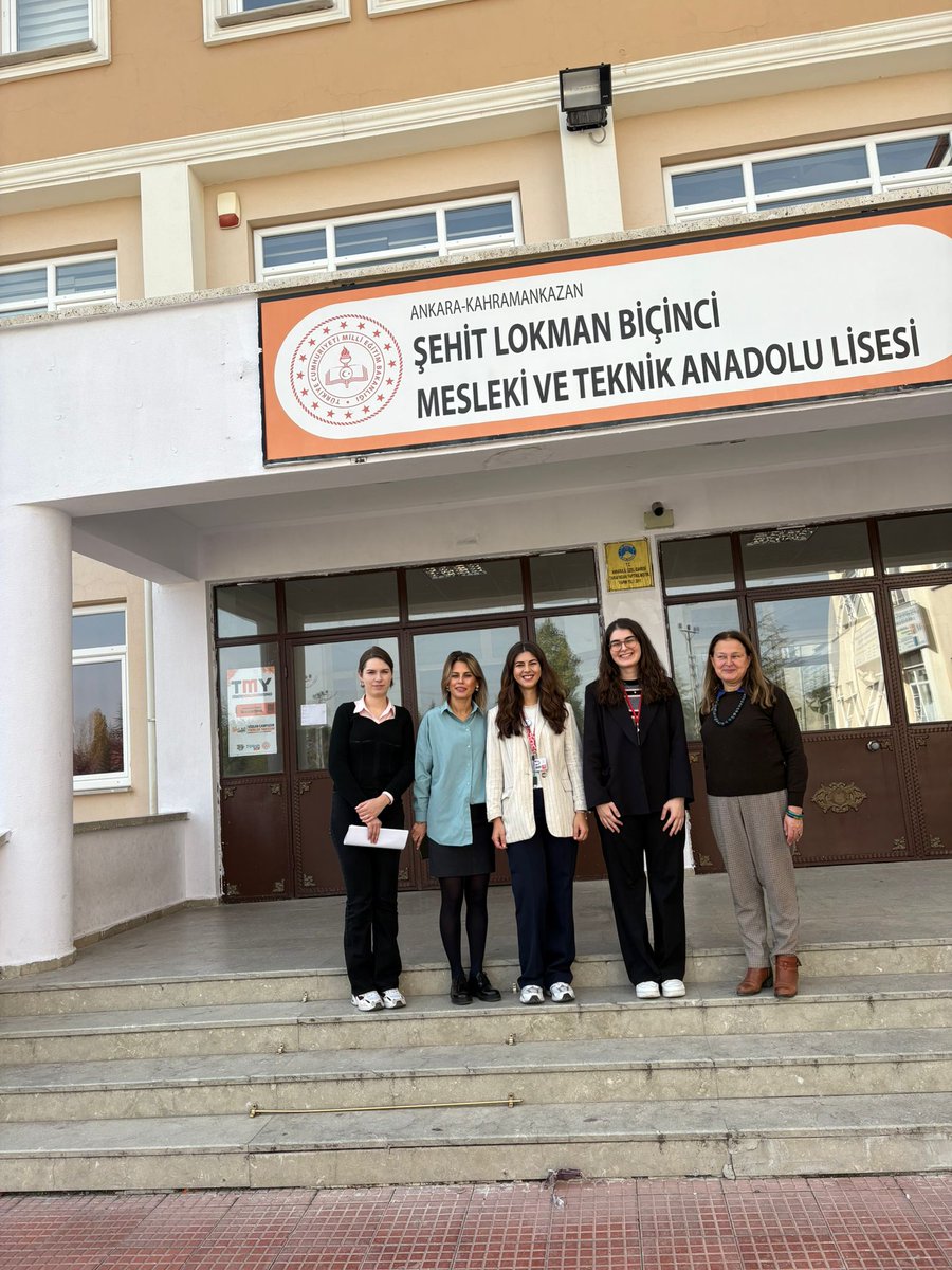 İlçe Sağlık Müdürlüğünden Diyetisyenimiz Mübeyra KAPLAN DEMİRÖZ , Fizyoterapist Meryem YILDIZ   Okulumuz öğrencilerine Diyabet hastalığı ve diyabet hastalığın da fiziksel aktivite hakkında farkındalık eğitimi verdiler.
<a href="/MemAnkara/">Ankara İl Millî Eğitim Müdürlüğü</a>
<a href="/Murat4Kucukali/">Murat Küçükali</a>
<a href="/turgutunal1818/">TURGUT ÜNAL</a>
<a href="/AnkaraMEM_ISGB/">Ankara İl MEM İşyeri Sağlık ve Güvenlik Birimi</a>