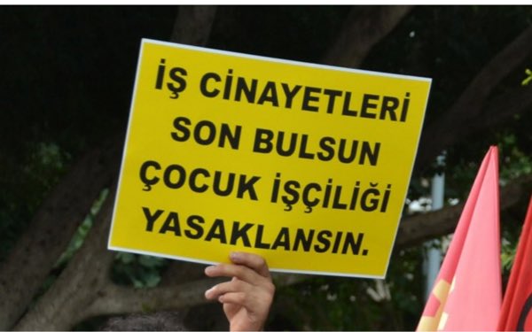 Çocuktan işçi olmaz.
#DünyaÇocukHaklarıGünü