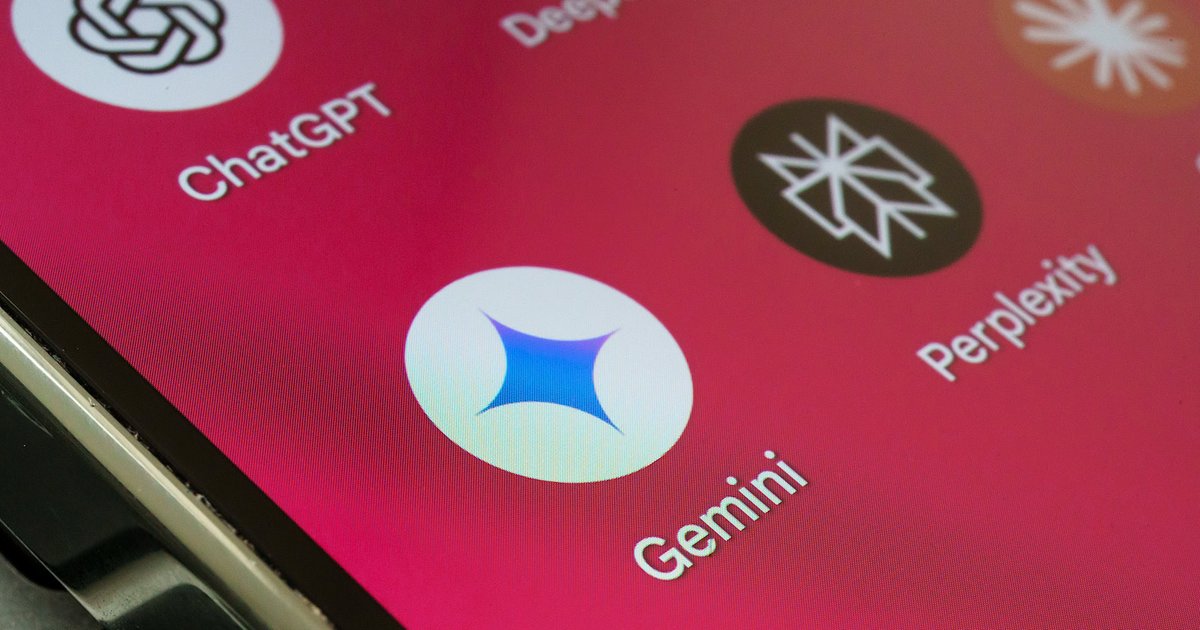 sejournal's tweet image. New Data Finds Gap Between Google Rankings And LLM Citations. via @MattGSouthern: hubs.li/Q03V3MXp0

#Google #llms #SEO