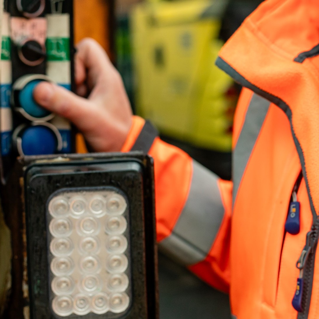 northyorksc's tweet image. Due to the current weather conditions, we will be unable to collect all waste and recycling bins in the Scarborough and Whitby areas today. If your bin is not collected please leave it out and we will collect it when we can.

Crews are also currently unable to collect waste and…