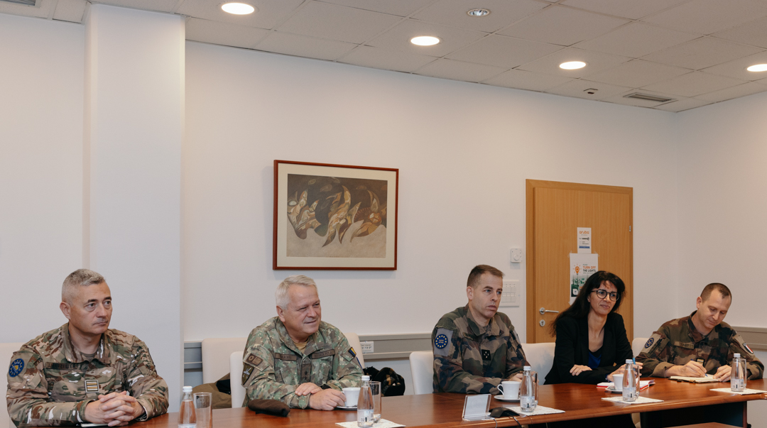 Today, 20 November 2025, Operational Commander Lieutenant General Ludovic Pinon de Quincy, together with COM EUFOR Major General Florin Barbu, met with HE <a href="/LSorecaEU/">Luigi Soreca</a>, the EU Special Representative and Head of the <a href="/eubih/">EU in Bosnia and Herzegovina</a>.
ℹ️tinyurl.com/yhn5c8tf
#StrongerTogether #EUFORBiH #BiH