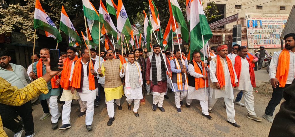 idharampalsingh's tweet image. आज सुल्तानपुर जिले की कादीपुर विधानसभा में सरदार वल्लभ भाई पटेल जी की 150वीं जयंती के अवसर पर आयोजित #एकता_यात्रा को संबोधित किया।

#RunForUnity #SardarPatel #BJP