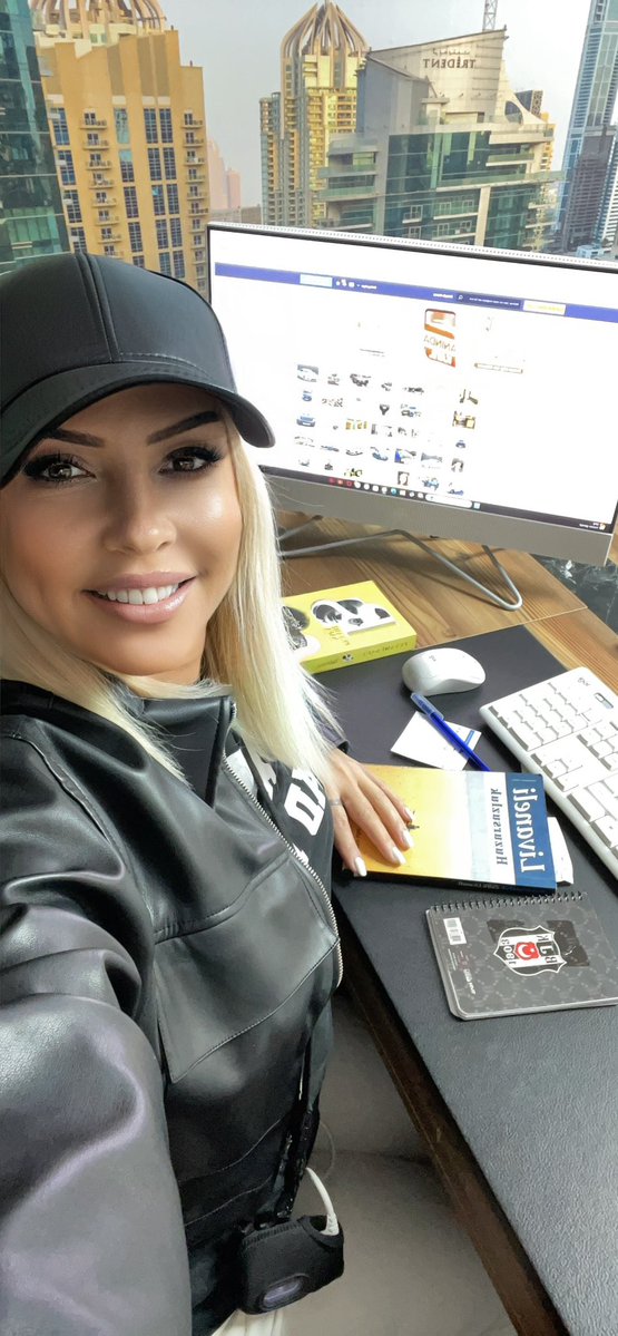 Holter taktırdım diye duracak değilim…
Kalbim bile tempoma yetişmeye çalışıyor.
Ben ritimdeyim, dünya bana ayak uydursun. 😜