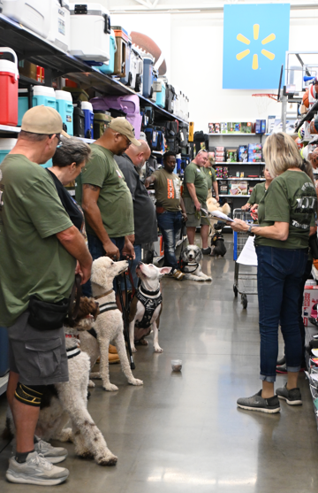 84DogsHelp's tweet image. Support the No Veteran Left Behind movement to help train service dogs with veterans who need them most. Donate or learn more: workingdogsforvets.org/program-1  🐾 #Veterans #ServiceDogs