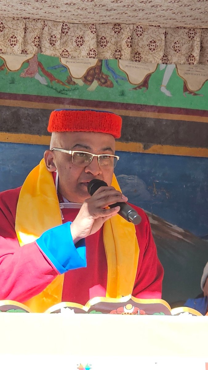 PemaKhanduBJP's tweet photo. Delighted to see the transformative initiative of Hon’ble Prime Minister Shri @narendramodi ji taking firm roots in Arunachal Pradesh through NITI Aayog’s Aspirational Blocks Programme.

Jemithang in Tawang district identified as a Model Village under the #AspirationalBlocksProgramme and #VibrantVillage initiative is now moving ahead with a clear roadmap for development.

A stakeholder consultation was held near the historic Gorzam Stupa with proactive participation from NITI Aayog the District Administration and the Indian Army.

This collaborative approach truly reflects the vision of the Hon’ble PM for empowering border villages, ensuring last-mile delivery, and building vibrant, self-reliant Himalayan communities.

Compliments to the team led by Maj. Gen. K. Narayanan (Retd.), DC Tawang Smti @NamgyalAngmo and the Jemeithang Brigade for their coordinated efforts.