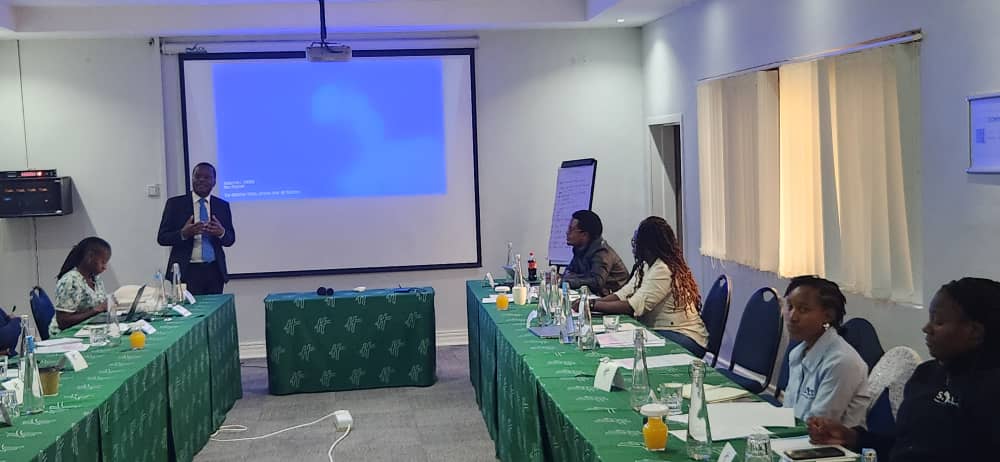 Enock🇿🇼🤝🇬🇧 tweet media