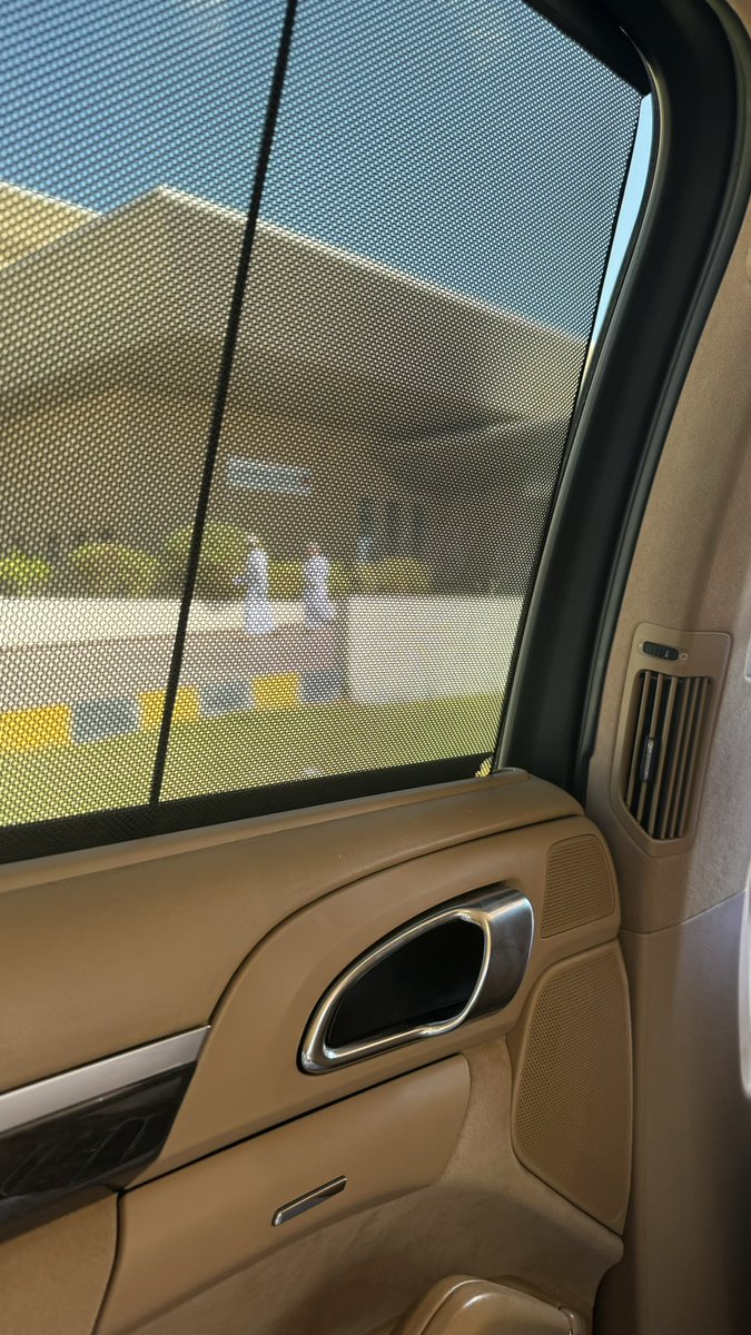 n1e_i's tweet photo. كل عام وعماننا بخير🇴🇲 https://t.co/BQsBXCAIZv