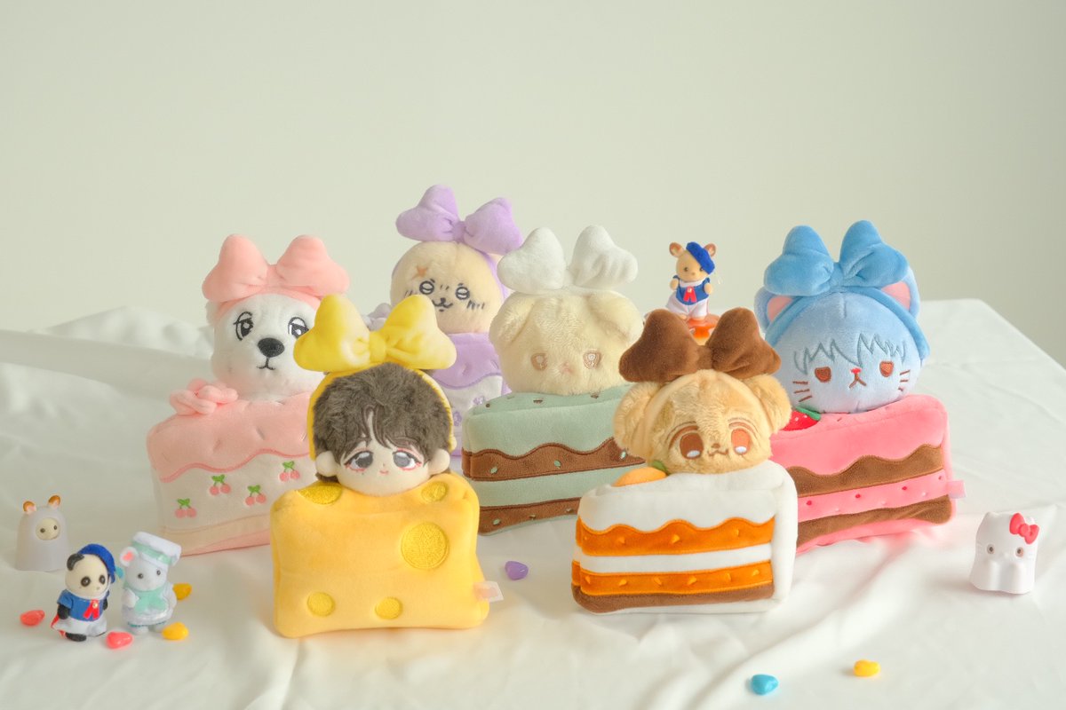 RT+팔로우 해주신 분들 중 3분을 추첨하여 
케이크 6종set를 드립니다. 

케이크 6종 온라인 마지막 판매
> 11/21 18:00 ~ 소진시 종료 
> 게시글 타래에서 차수 마감 일정 확인 부탁드립니다!
❣️무료배송 이벤트❣️(반택or일반택배 가능)

🍰witchform.com/deposit_form/9…