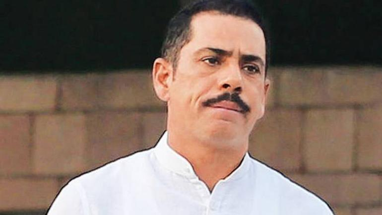 ArgusNews_in's tweet photo. #NewDelhi: The ED has filed a prosecution complaint under PMLA in Delhi’s Rouse Avenue Court naming Robert Vadra in a money-laundering case related to UK arms dealer Sanjay Bhandari, citing property-linked transactions and financial ties via CC Thampi.
#ED #Vadra #SanjayBhandari
(File Photo)