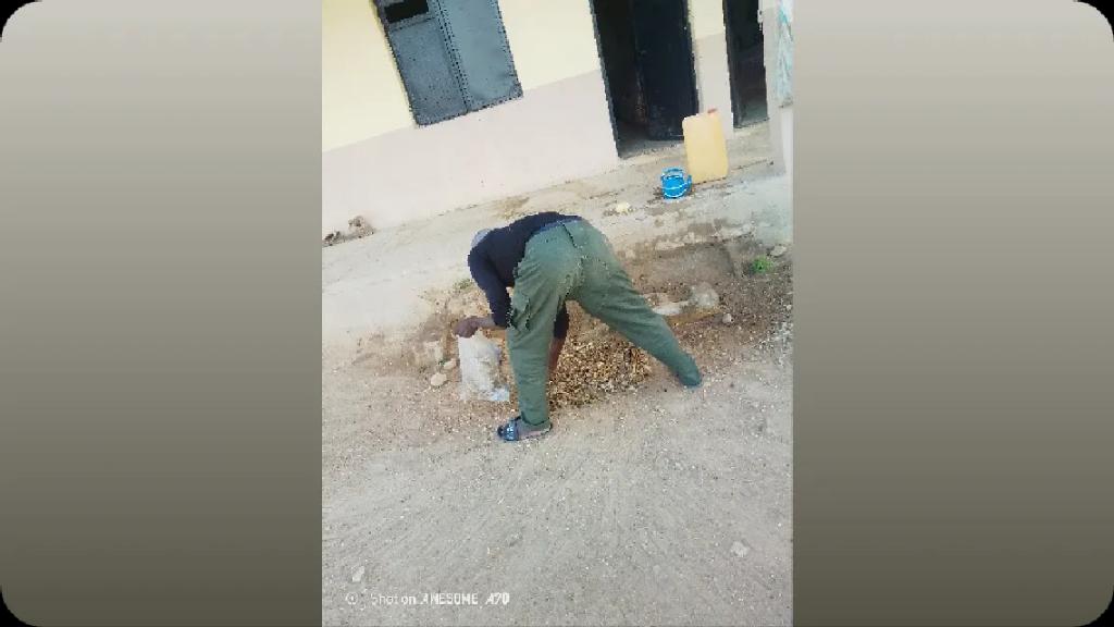 elixir_john's tweet image. This image says it all 🌿
It starts with you. Make a difference.

View the post 👉 app.ecox.network/community/post…
Earn GREEN on ECOX Network while you act:
app.ecox.network/register?refCo…

#ECOX #GREEN #ECO_TO_EARN