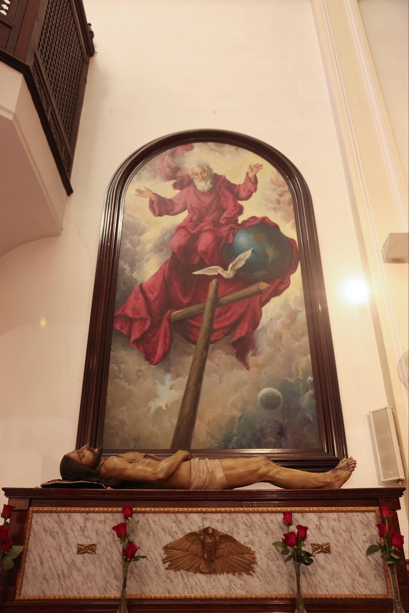 Todo preparado en la Iglesia de Santa Ana del Císter para la celebración del Triduo en honor a Nuestra Señora de la Soledad. 

📸 <a href="/LMFotosCofrades/">LMFotosCofrades</a> 

#CofradíasMLG