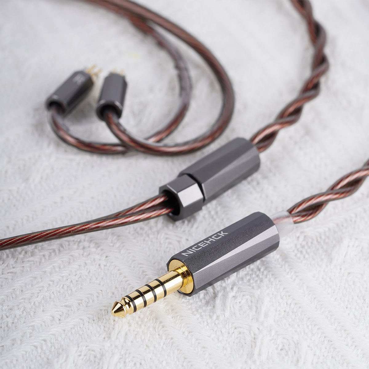 krhifi's tweet image. ✨AliExpress Black Fridayセール製品推薦✨
#NICEHCK #BerryJam #ケーブル
◤◤📢
NICEHCK BerryJam
圧倒的福祉価格💵19.4ドル+5% Coins
店のクーポン【BYJ118】
AliExpressクーポン【JPBF04】
ja.aliexpress.com/item/100500838…
◢◢📢
3種類の銅線、銀メッキ線、合金線を組み合わせることで
音が厚くなり…