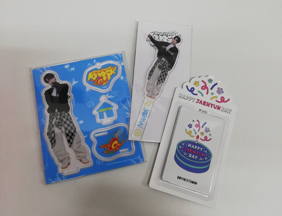 🚪 #BOYNEXTDOOR #BBNEXDO 🚪 BOYNEXTDOOR ジェヒョンのうちわ