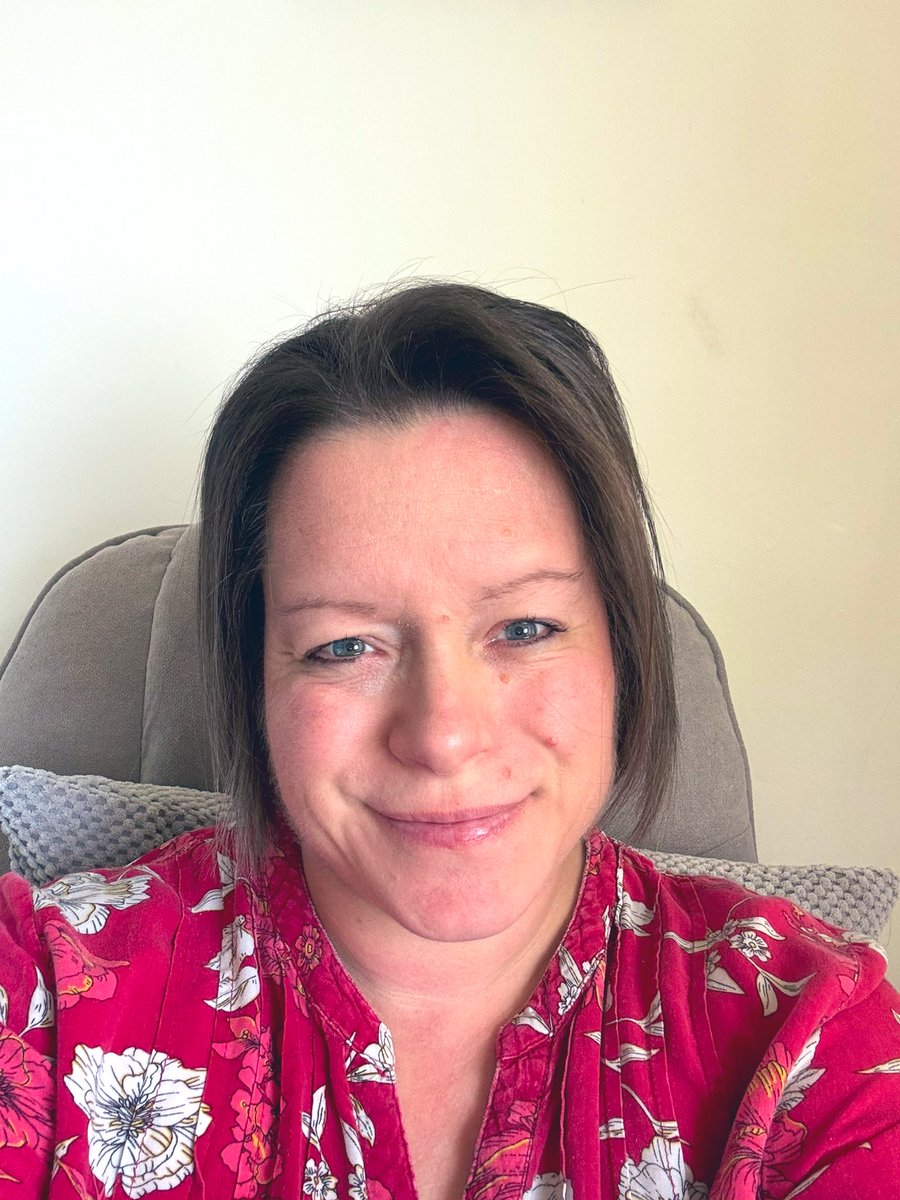 EmmaBoswell5's tweet photo. Just back from dog walk.. 😊Freezing cold outside…
Cup of tea time to warm up. ☕️ https://t.co/kPbjjAiQGP