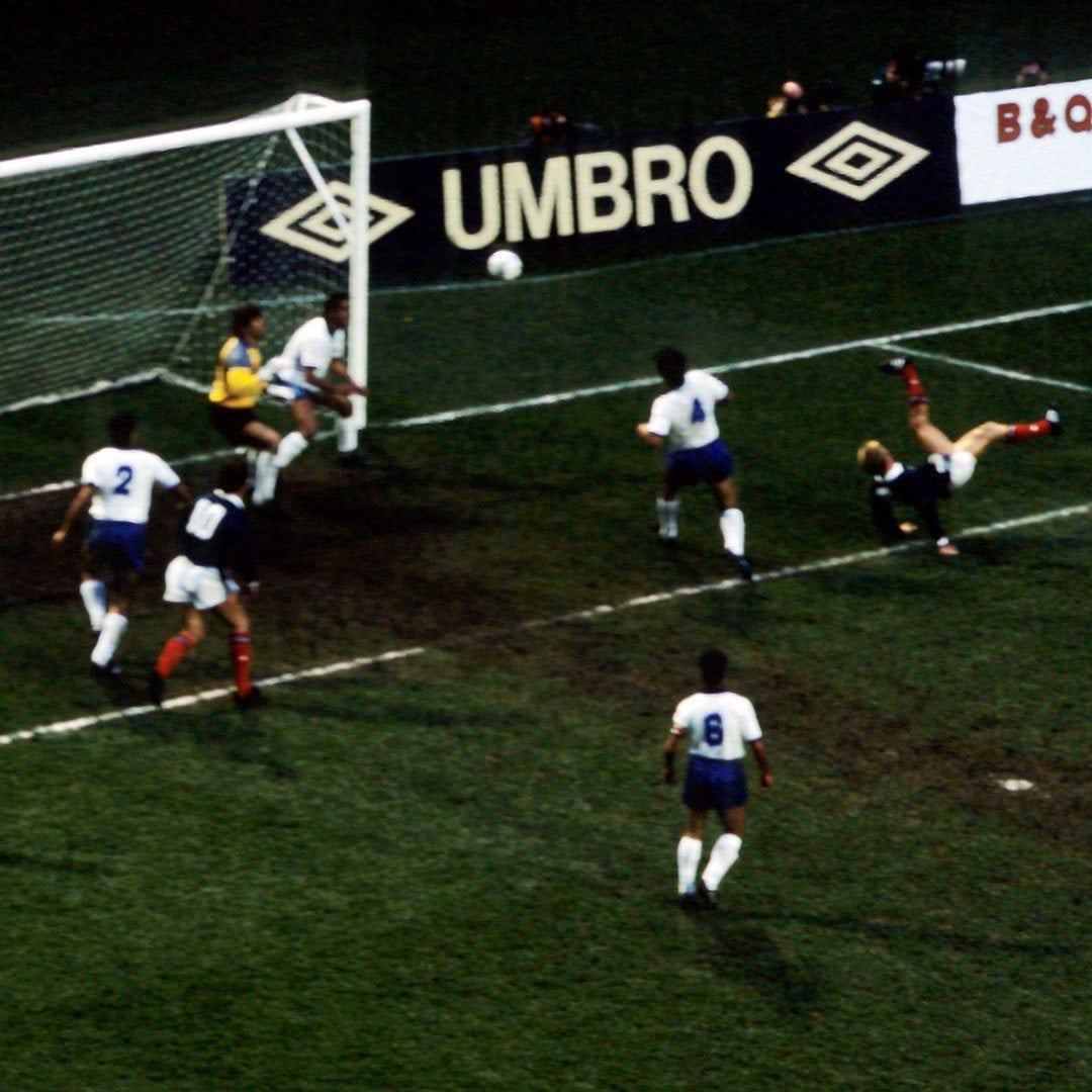 davstu11's tweet image. With his wonderful goal the other night Scott McTominay moved up to 14 goals for Scotland. He is now in equal tenth on the all time scorer list alongside Mo Johnston.