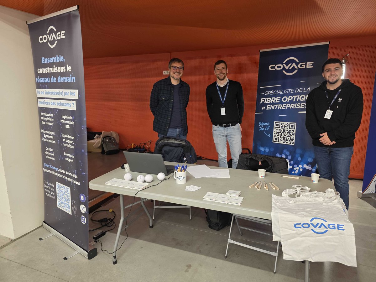 codeursenseine's tweet image. ⏰ 11h40 → 10 min de pause !
Profitez-en pour aller rencontrer nos sponsors 👀
Nous ne le remercions jamais assez ! Un énorme merci aussi aux bénévoles. 
Ils rendent #Codeurs2025 possible 🙏
Rechargez vos batteries avant la suite ⚡