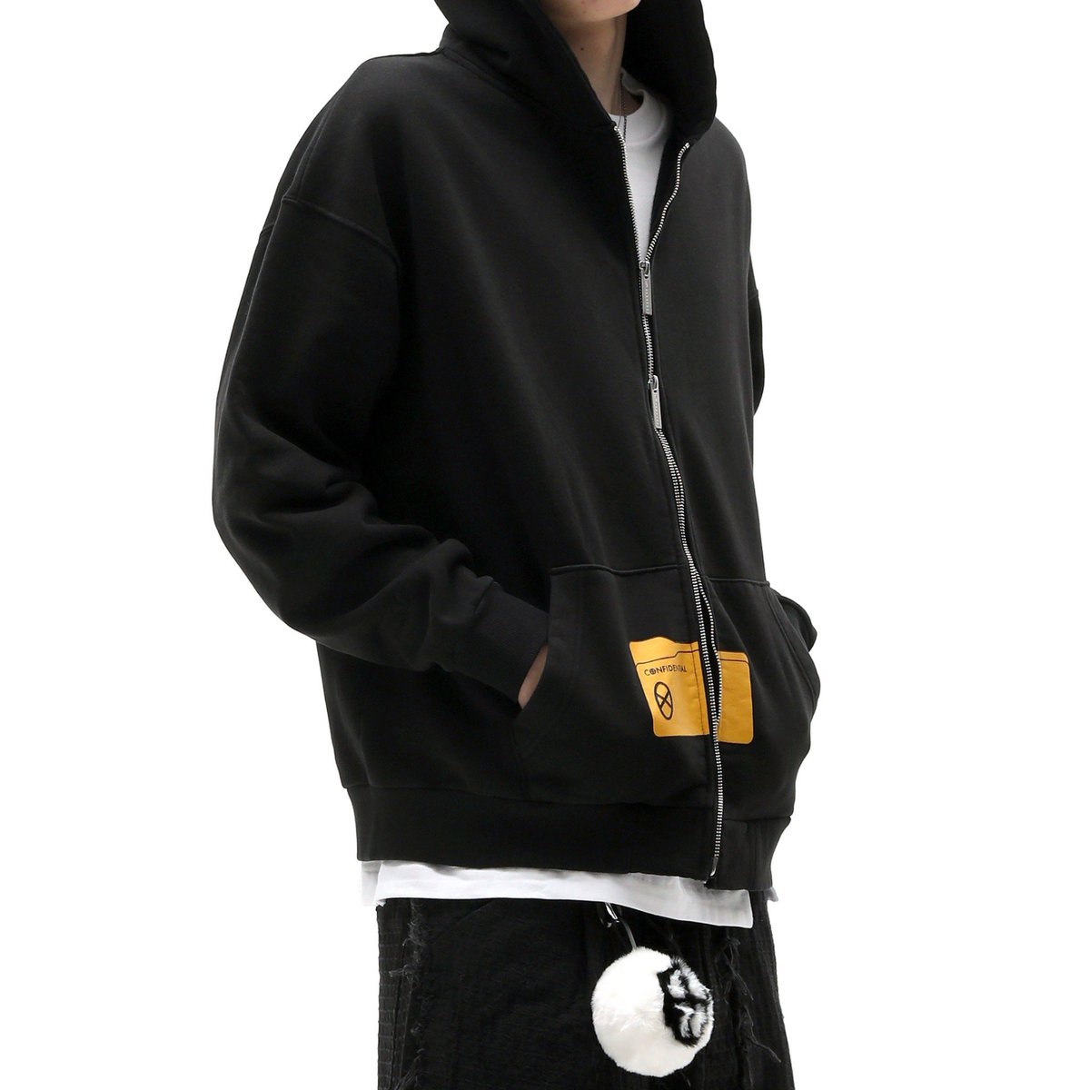 code_47l's tweet image. 【本日受注最終日】　　

残り4時間

11月20日 23:59:59〆切

CODE47L_FILE_2025_04

▶️

code47l.stores.jp

#code47l
#do_0001