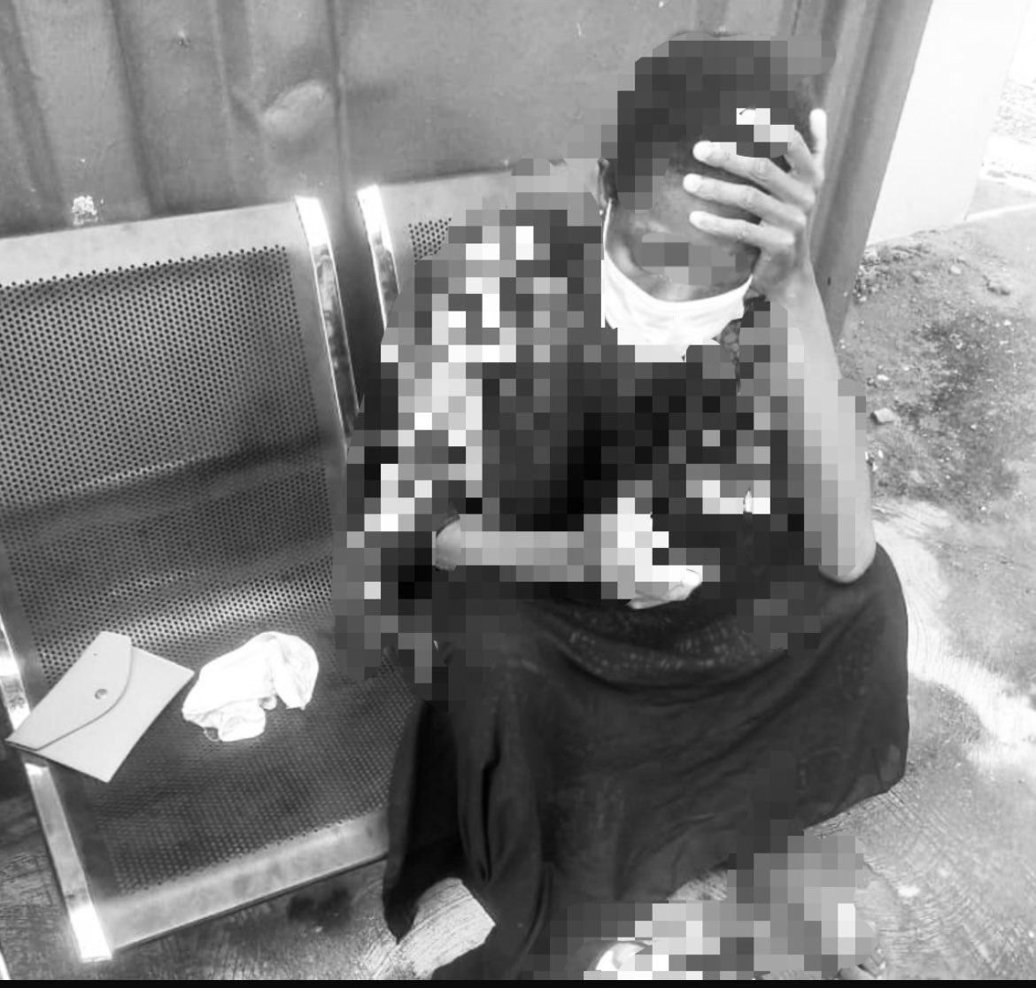 Chamagne_NG's tweet image. She called her case manager 2 days ago, crying
&quot;I&apos;m dying.&quot;💔😭

Ms. OB, 34, stopped HIV meds 3 years ago. She gave birth without HIV treatment or care. Her baby may be infected.

She needs ₦220k TODAY to stay alive.
Please, let&apos;s save her.🙏🙏
Zenith 1014565479
Chamagne Steer