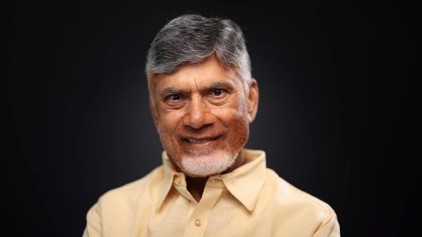 mohitlaws's tweet image. 🚨He is Chandrababu Naidu, the failed CM of Andhra Pradesh.

Andhra Pradesh is turning into the safest shelter for Maoists under his government.

Maoists fled Chhattisgarh &amp;amp; Telangana and chose his state to hide, regroup and rearm. 51 were caught but many escaped. Intelligence &amp;amp;…