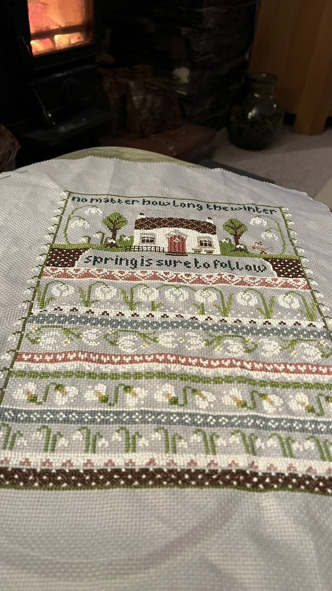 SarahWoods66's tweet image. Ta da! I honestly don’t know how long I’ve been doing this cross stitch but it’s finally finished. It’s from littledovedesigns.co.uk