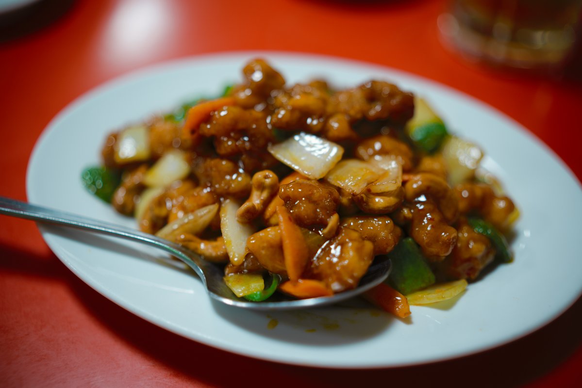 ytbo's tweet image. 町中華で一献

#SigmaBF 35mm F1.4 DG DN