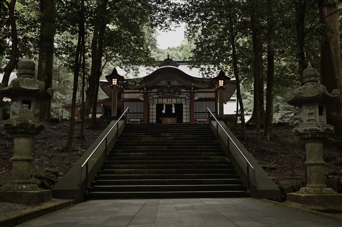 CyPm4f's tweet image. #写真好きな人と繋がりたい
霧島東神社にて。
ここは雨の日が好き。