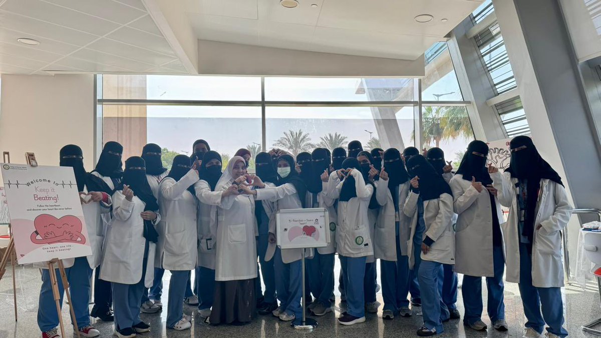 كلية التمريض - الأحساء tweet media