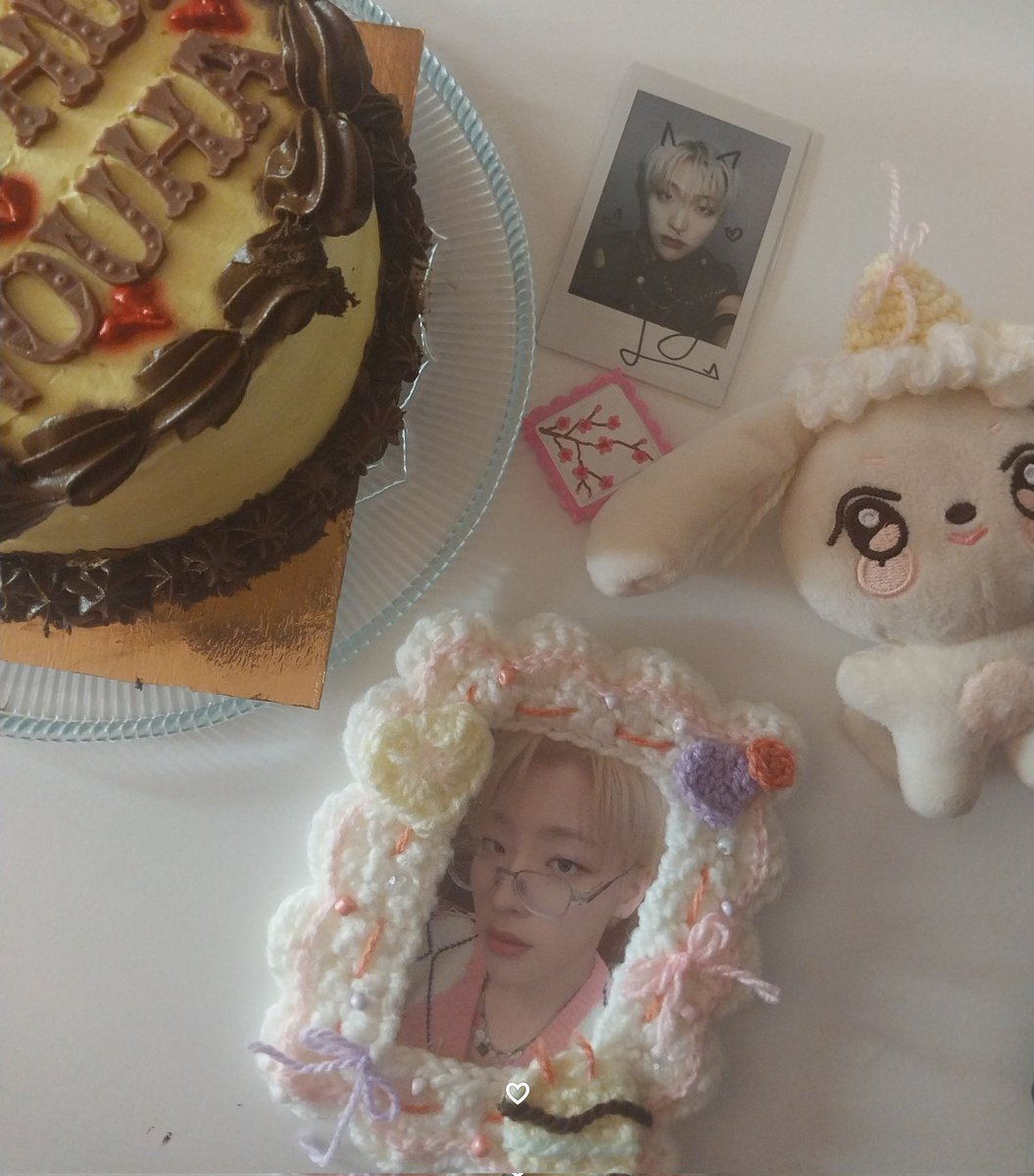 ppurinous's tweet photo. please don't mind how i messed up my cake
#ABerryHappyMujinDay
#HelloMujinAt25 #겨울을여는무진
#MUJIN #무진 #HBD_MUJIN
#HAPPY_MUJIN_DAY https://t.co/LWCoLcIdpL